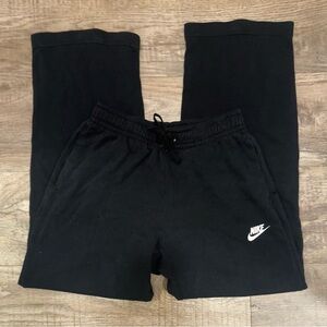Women’s Nike Black Fleece Wide Sweatpants